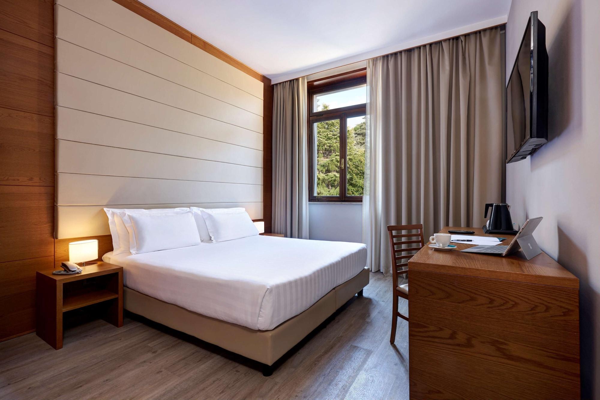 Occidental Aurelia Hotel Rome Exterior photo